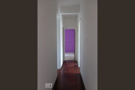 Corredor de apartamento para alugar com 3 quartos, 75m² em Vila Isabel, Rio de Janeiro