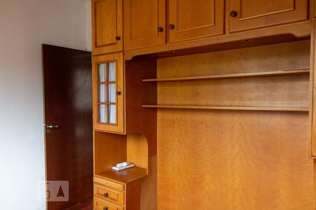 Apartamento à venda com 75m², 3 quartos e 2 vagas Apartamento à venda com 75m², 3 quartos e 2 vagasQuarto 2