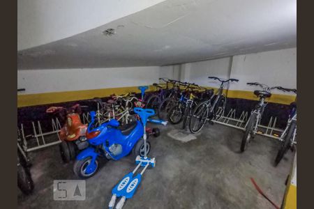 Apartamento à venda com 220m², 4 quartos e 3 vagasBicicletário