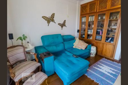 Apartamento à venda com 220m², 4 quartos e 3 vagasQuarto 2