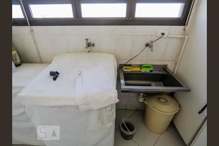 Apartamento à venda com 220m², 4 quartos e 3 vagasÁrea de Serviço