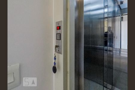 Apartamento à venda com 220m², 4 quartos e 3 vagasÁrea comum
