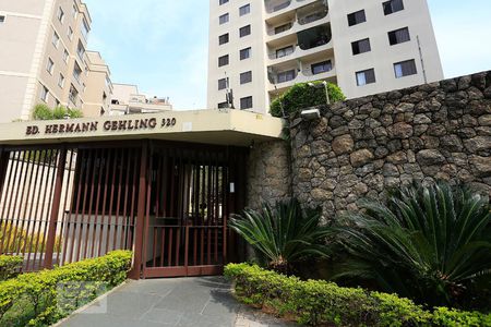 Apartamento à venda com 90m², 3 quartos e 2 vagasEntrada