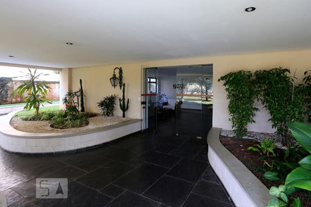 Apartamento à venda com 90m², 3 quartos e 2 vagasEntrada