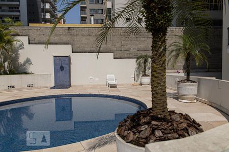 Apartamento para alugar com 43m², 1 quarto e 1 vagaÁrea comum - Piscina