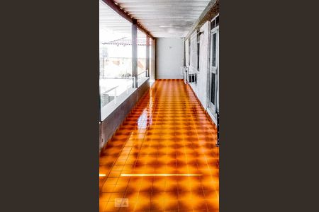 Casa à venda com 210m², 3 quartos e 3 vagasvaranda