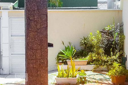 Casa à venda com 210m², 3 quartos e 3 vagasQuintal