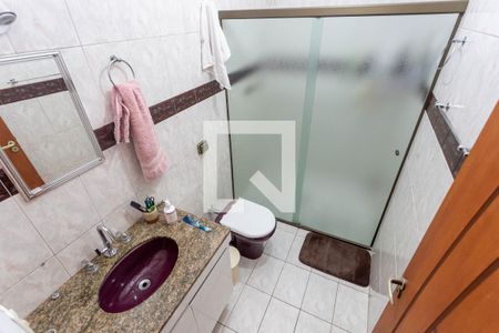 Casa à venda com 125m², 2 quartos e 1 vaga Casa à venda com 125m², 2 quartos e 1 vagaBanheiro