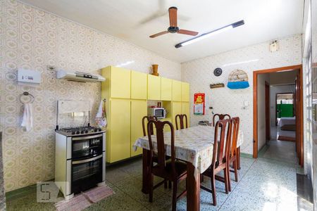 Apartamento à venda com 80m², 2 quartos e 1 vagaCozinha