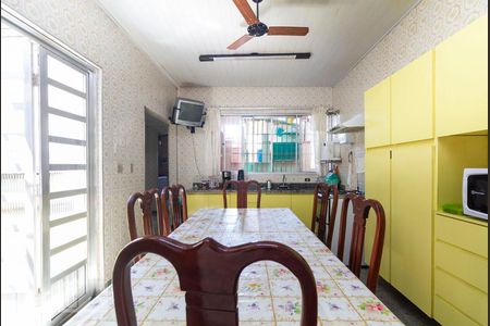 Apartamento à venda com 80m², 2 quartos e 1 vagaCozinha