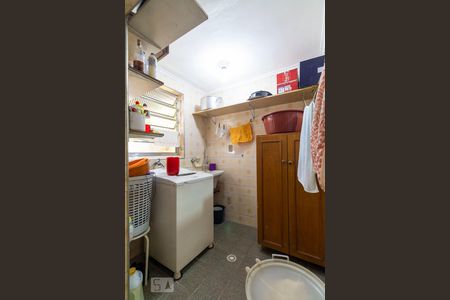 Apartamento à venda com 80m², 2 quartos e 1 vagaÁrea de Serviço