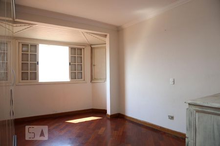 Casa à venda com 400m², 3 quartos e 2 vagasQuarto 3 - Suíte