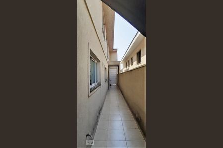 Casa à venda com 180m², 4 quartos e 4 vagasCorredor