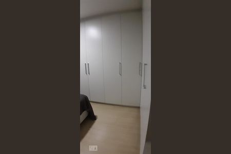 Casa à venda com 180m², 4 quartos e 4 vagasQuarto