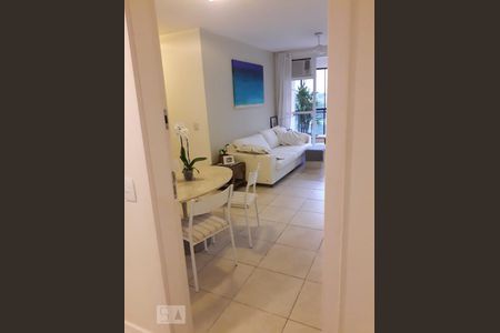 Sala de apartamento à venda com 2 quartos, 69m² em Jacarepaguá, Rio de Janeiro