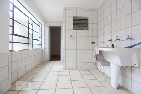 Casa à venda com 200m², 3 quartos e 4 vagasÁrea de Serviço