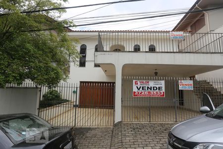 Casa à venda com 200m², 3 quartos e 4 vagasFachada da Casa