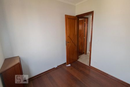 Dormitório 1 de apartamento para alugar com 2 quartos, 51m² em Vila Mangalot, São Paulo
