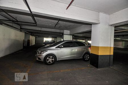 Apartamento à venda com 76m², 2 quartos e 1 vagaGaragem