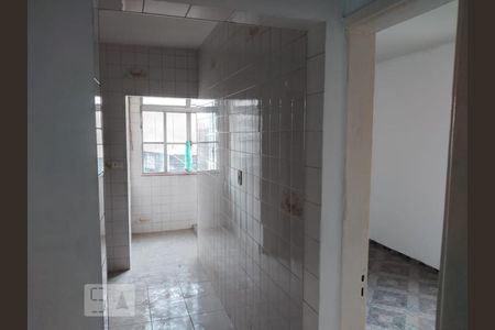 Apartamento à venda com 84m², 2 quartos e 1 vaga Apartamento à venda com 84m², 2 quartos e 1 vagaCozinha e Área de Serviço