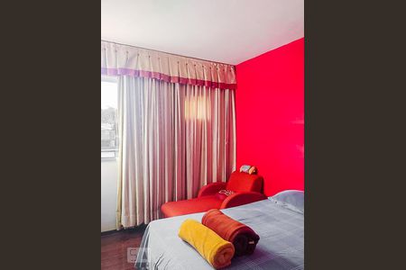 Apartamento à venda com 290m², 4 quartos e 1 vaga Apartamento à venda com 290m², 4 quartos e 1 vagaQuarto