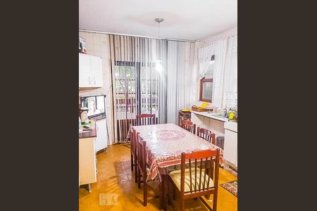 Apartamento à venda com 290m², 4 quartos e 1 vaga Apartamento à venda com 290m², 4 quartos e 1 vagaQuarto