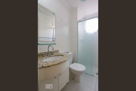Banheiro de apartamento para alugar com 2 quartos, 63m² em Vila Mariana, São Paulo