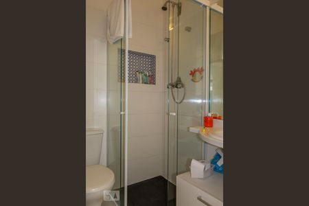 Casa de condomínio à venda com 140m², 2 quartos e 2 vagasBanheiro 2