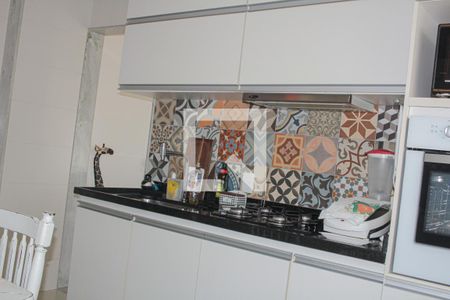 Apartamento à venda com 70m², 2 quartos e 1 vaga Apartamento à venda com 70m², 2 quartos e 1 vagaCozinha