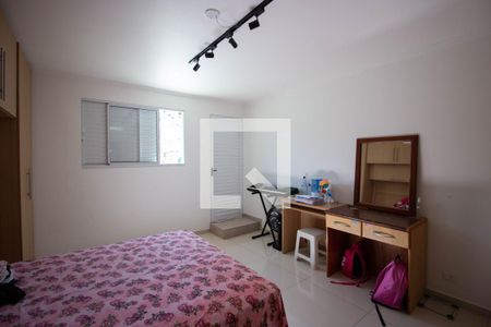 Casa de condomínio à venda com 177m², 3 quartos e 2 vagasQuarto 1