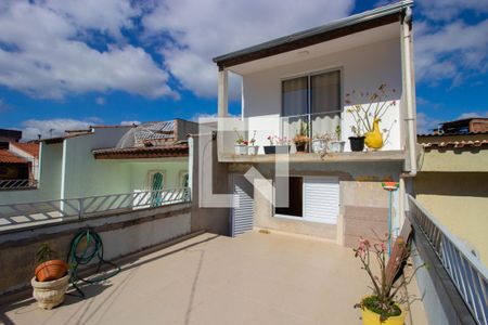 Casa de condomínio à venda com 177m², 3 quartos e 2 vagasSacada Quarto 1