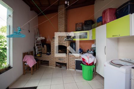 Casa de condomínio à venda com 177m², 3 quartos e 2 vagasÁrea de Serviço