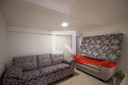 Casa de condomínio à venda com 177m², 3 quartos e 2 vagasEscritório