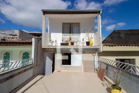 Casa de condomínio à venda com 177m², 3 quartos e 2 vagasSacada Quarto 1