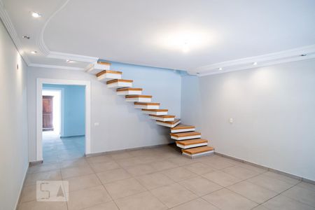 Sala Estar de casa para alugar com 3 quartos, 300m² em Vila Cordeiro, São Paulo