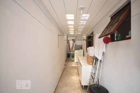 Casa à venda com 120m², 3 quartos e 2 vagas Casa à venda com 120m², 3 quartos e 2 vagasÁrea de Serviço