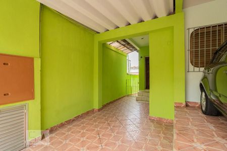 Casa à venda com 260m², 7 quartos e 2 vagas Casa à venda com 260m², 7 quartos e 2 vagasQuintal/Garagem