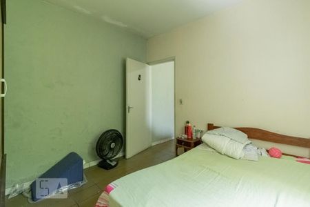 Casa à venda com 260m², 7 quartos e 2 vagas Casa à venda com 260m², 7 quartos e 2 vagasQuarto 4