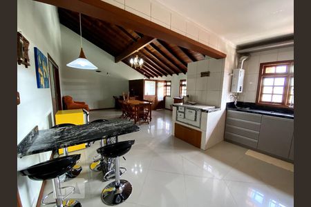 Apartamento à venda com 145m², 1 quarto e sem vagaCozinha 2