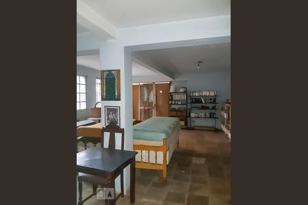 Casa à venda com 726m², 3 quartos e 2 vagas Casa à venda com 726m², 3 quartos e 2 vagasSala 2