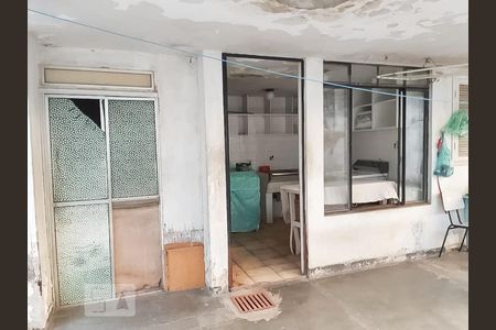 Casa à venda com 726m², 3 quartos e 2 vagas