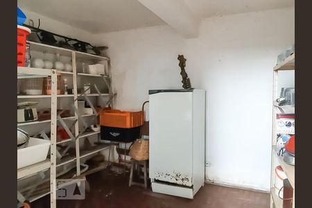 Casa à venda com 726m², 3 quartos e 2 vagas Casa à venda com 726m², 3 quartos e 2 vagasCozinha