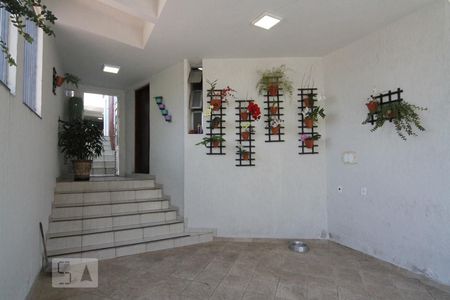 Casa à venda com 165m², 3 quartos e 2 vagas Casa à venda com 165m², 3 quartos e 2 vagasGaragem