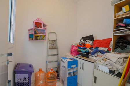 Casa à venda com 192m², 3 quartos e 4 vagas Casa à venda com 192m², 3 quartos e 4 vagasQuarto de Serviço