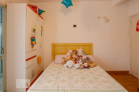 Casa à venda com 192m², 3 quartos e 4 vagas Casa à venda com 192m², 3 quartos e 4 vagasQuarto 1 Suíte