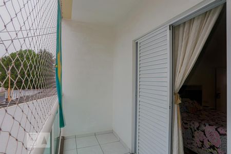 Casa à venda com 192m², 3 quartos e 4 vagas Casa à venda com 192m², 3 quartos e 4 vagasVaranda Suíte