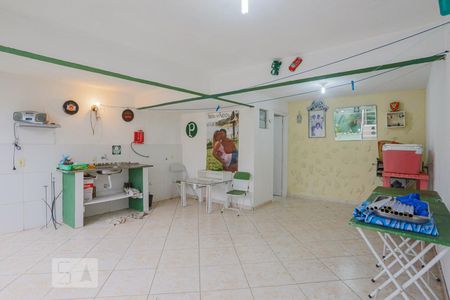 Casa à venda com 192m², 3 quartos e 4 vagas Casa à venda com 192m², 3 quartos e 4 vagasSalão de Festas