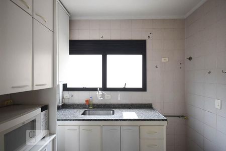 Apartamento à venda com 98m², 3 quartos e 2 vagas Apartamento à venda com 98m², 3 quartos e 2 vagasCozinha