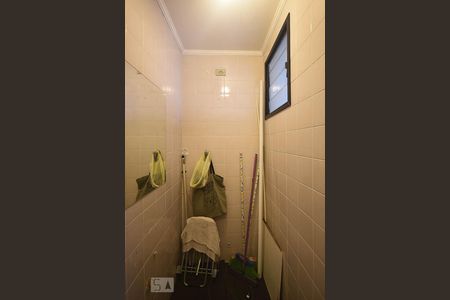 Apartamento à venda com 98m², 3 quartos e 2 vagas Apartamento à venda com 98m², 3 quartos e 2 vagasBanheiro de Serviço