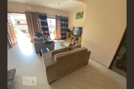 Sala de casa para alugar com 4 quartos, 350m² em Vila Talarico, São Paulo